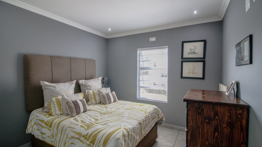 3 Bedroom Property for Sale in Nahoon Valley Park Eastern Cape